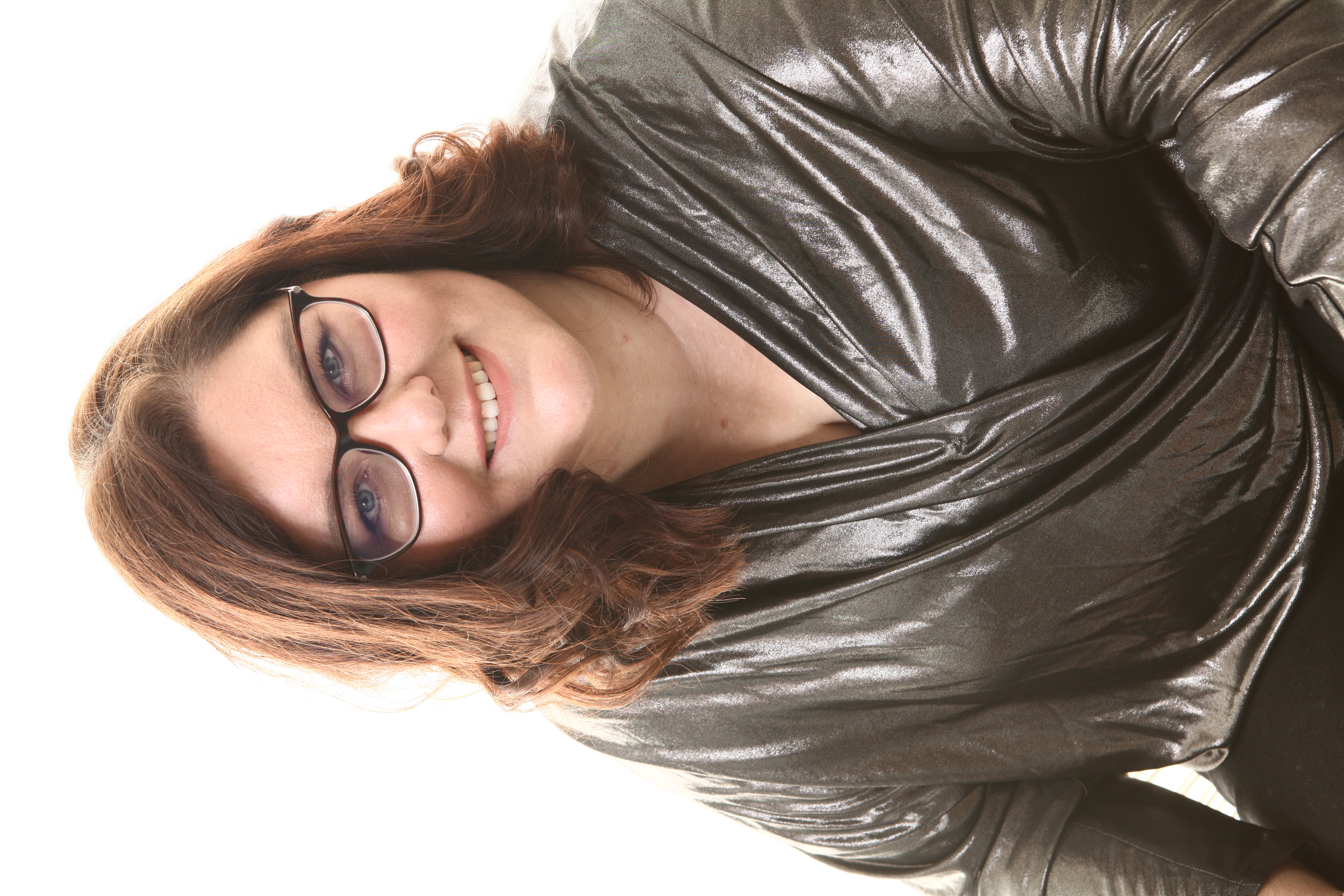 Mona Tenjo, AI Systems Consultant