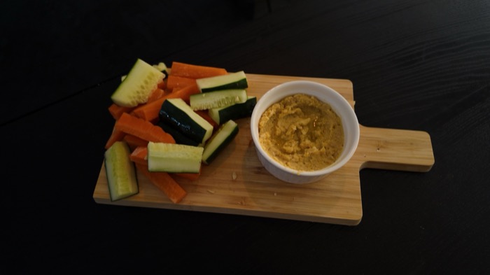 zanahoria, pepino y hummus