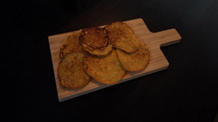pancakes de banana y huevo