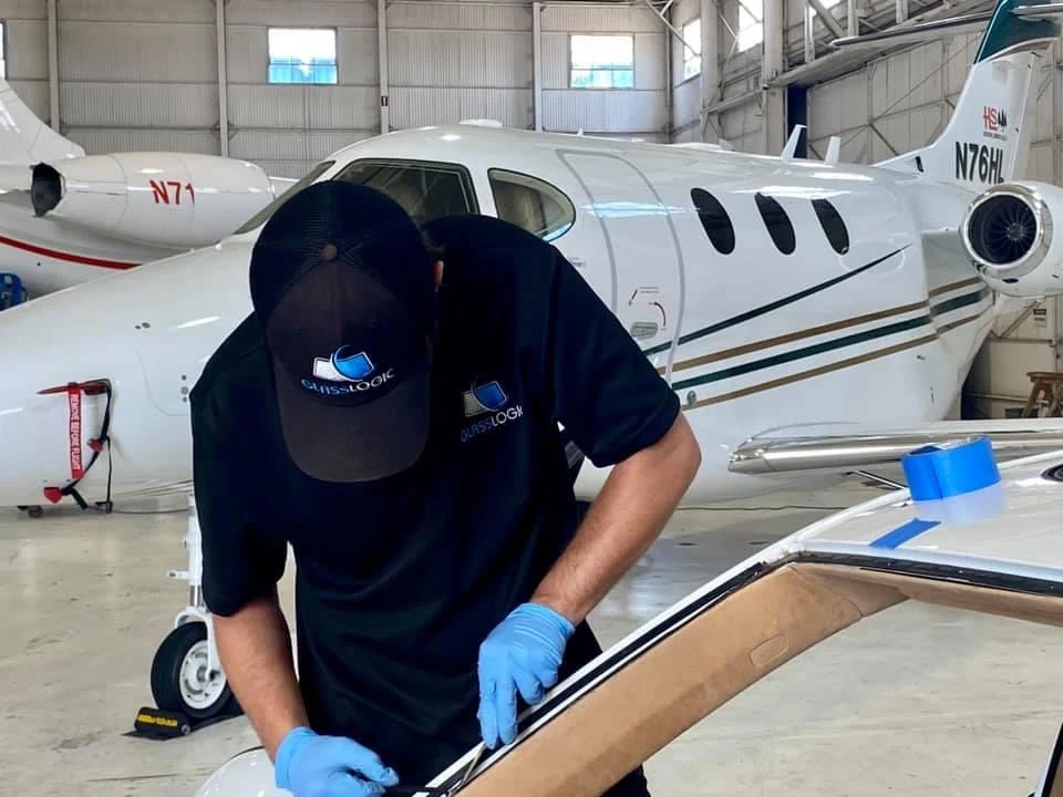 Auto glass service photo
