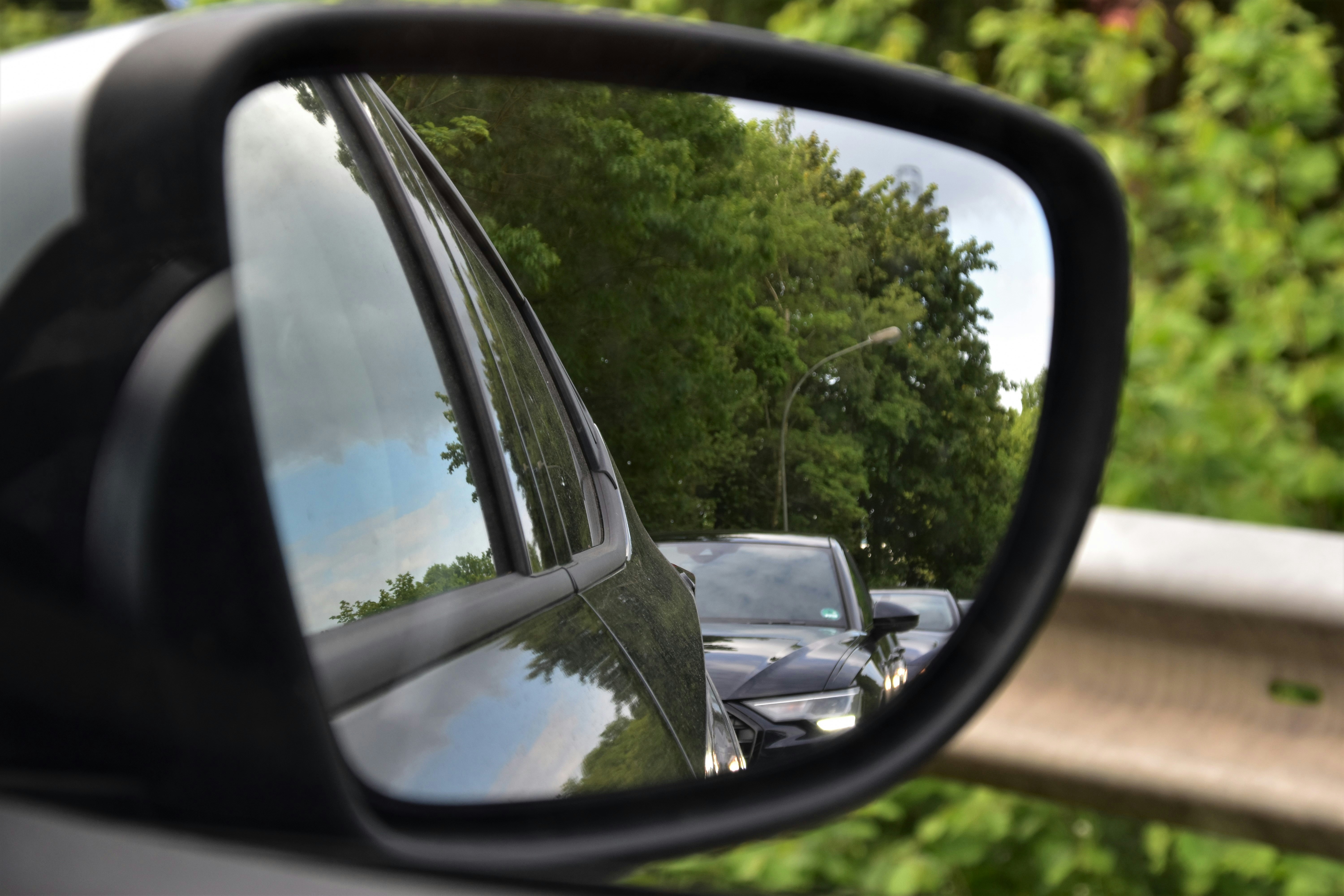 Vehicle with specialty automotive roof glass