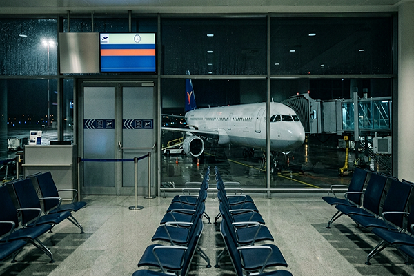 Was tun bei Flugverspätungen? Rechte und Tipps für Reisende