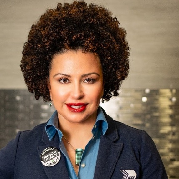 Dra. Dolly Amaya