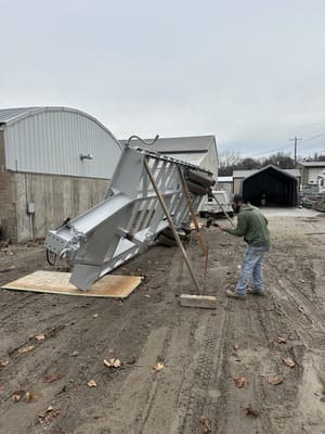 {{ custom_values.service_4 }} in {{custom_values.area_3})