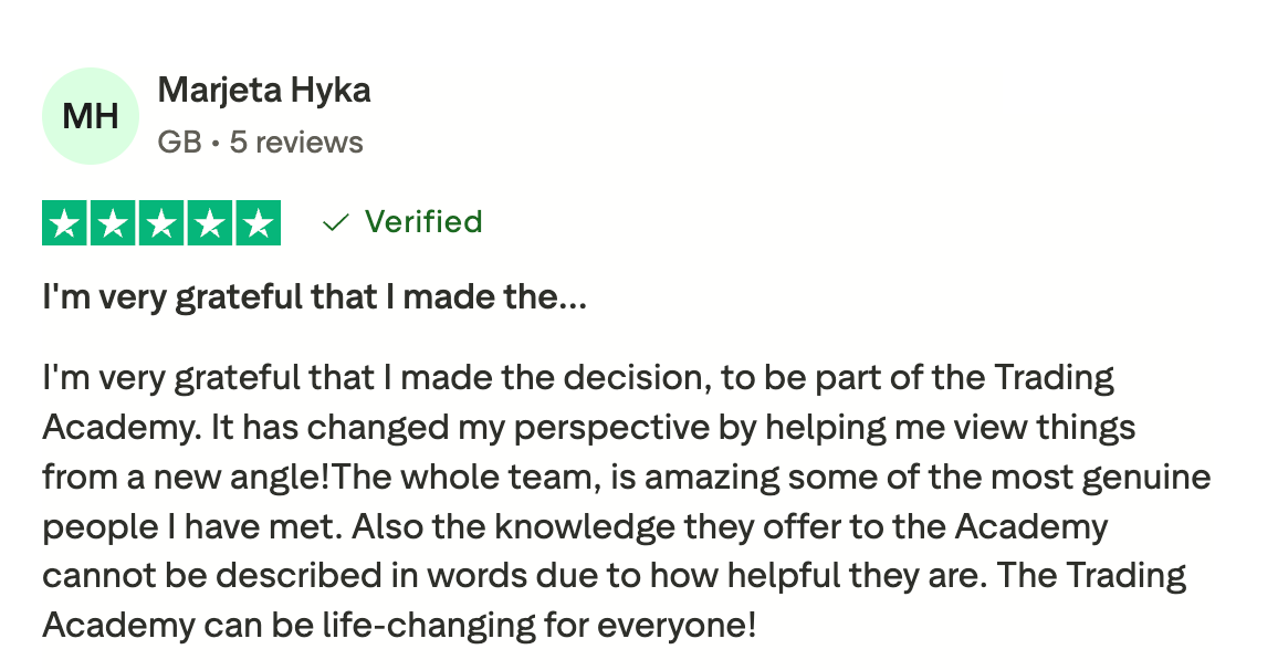 Trustpilot review from a student
