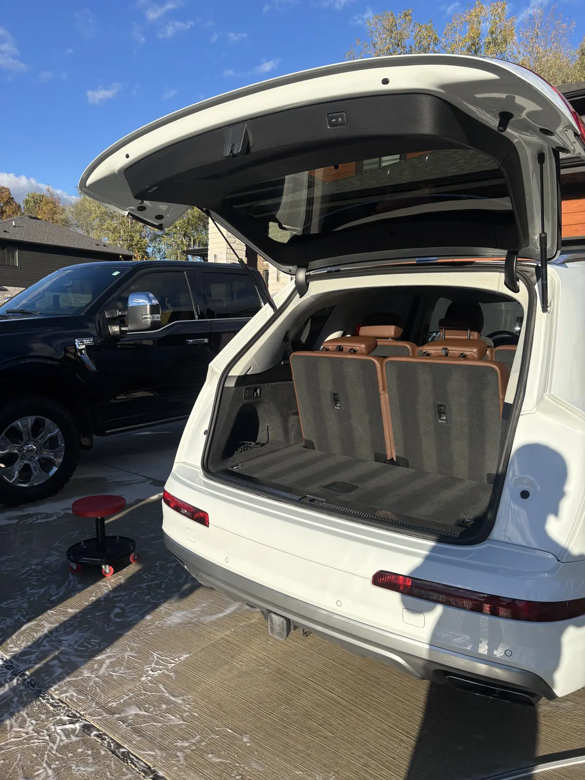 Cargo area cleaned out on a wagon