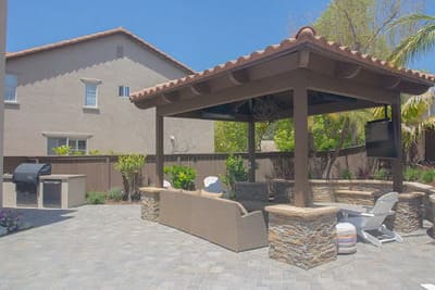 {{ custom_values.service_4 }} in {{custom_values.area_3})