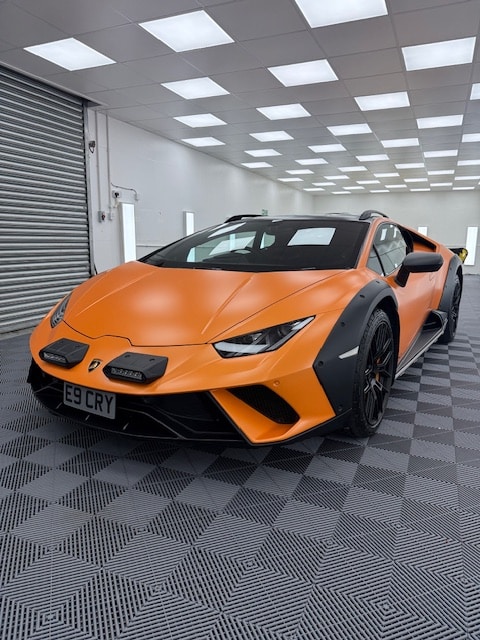 Detailing and swirl removal