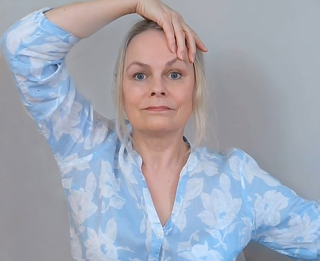 Nina doing a lifting exercise