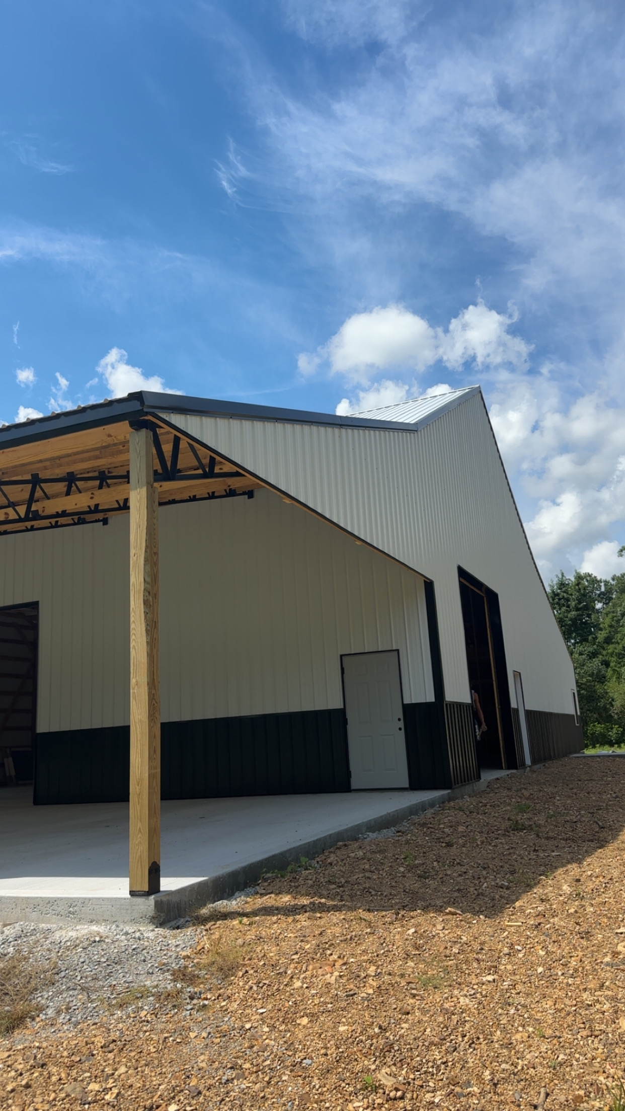 Duck River Honey Co. — Large opening and covered working space for equipment access