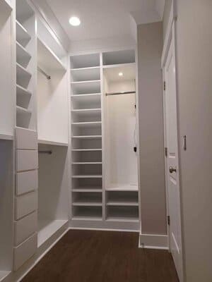 {{ custom_values.service_1 }} in {{custom_values.area_6})