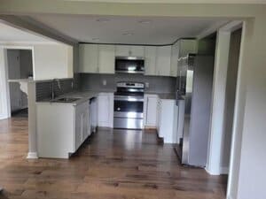 {{ custom_values.service_4 }} in {{custom_values.area_5})