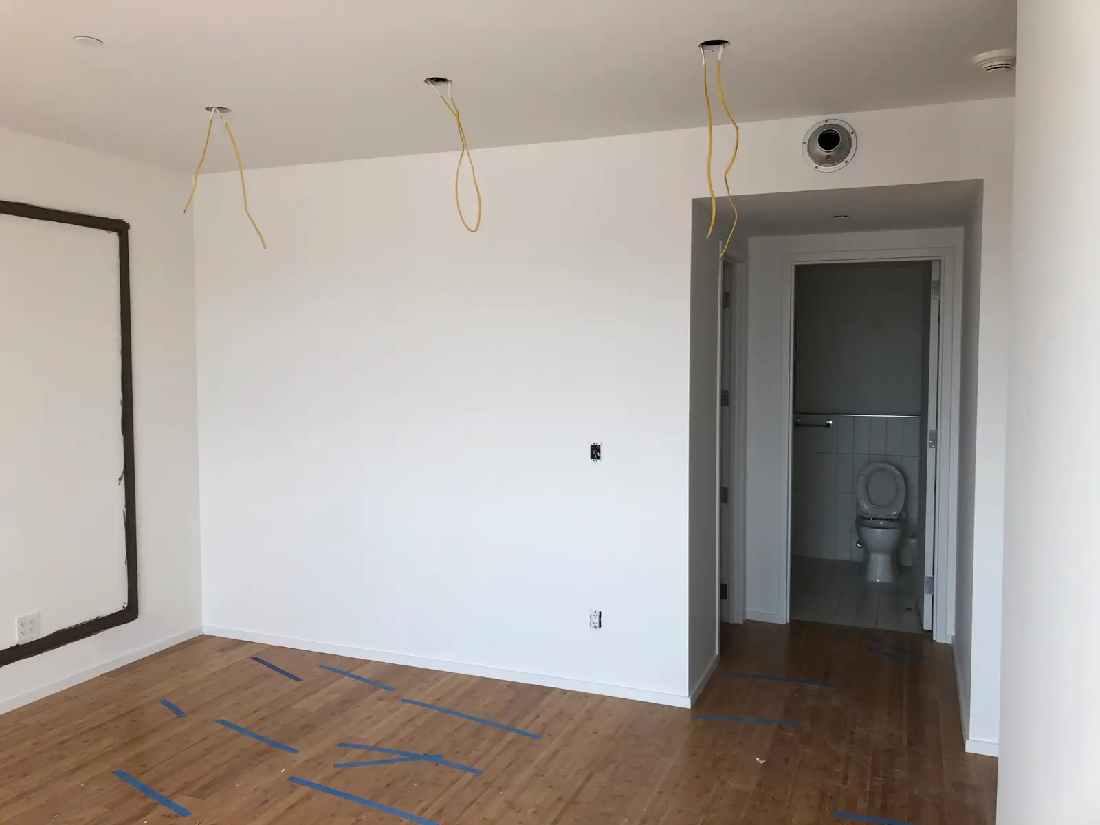 Interior painting project in Greater Boston by Seven Star Home Improvement (8)
