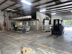 {{ custom_values.service_3 }} in {{custom_values.area_2})