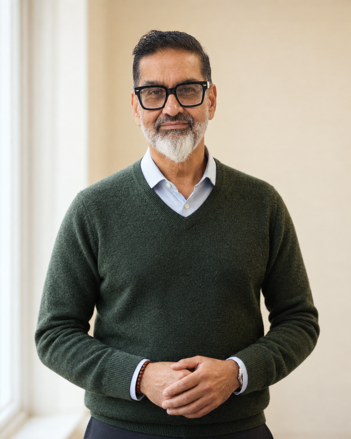 Portrait of Nad Khoja, life and health insurance advisor serving the Greater Toronto Area