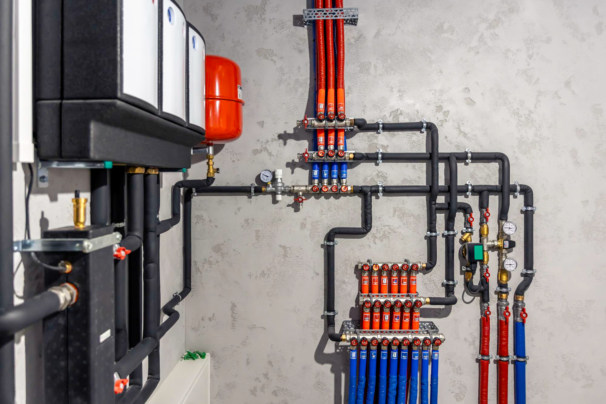 Professional water heater installation services for residential plumbing systems