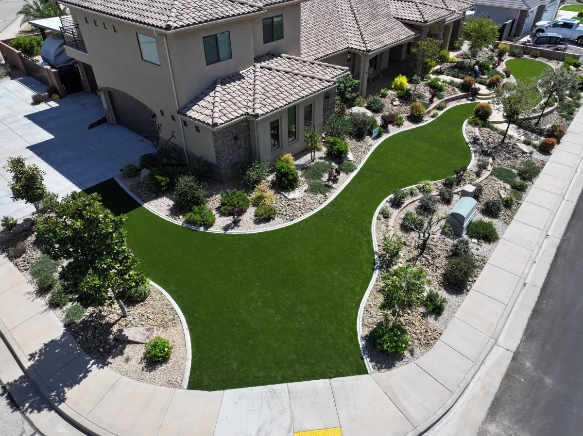 Commercial artificial turf St. George Utah business property — zero maintenance
