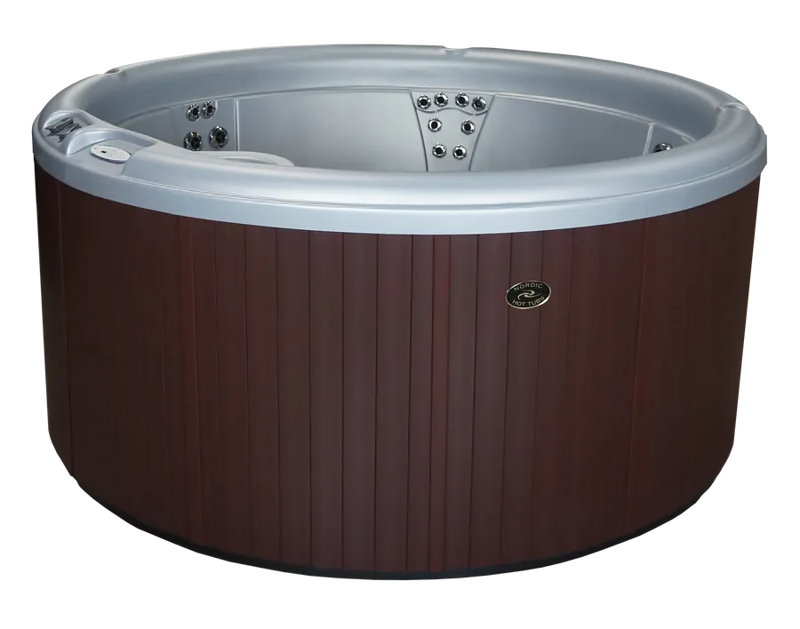 Crown XL™ Nordic hot tubs