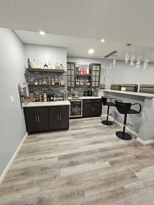 Plastering and skimcoating 
