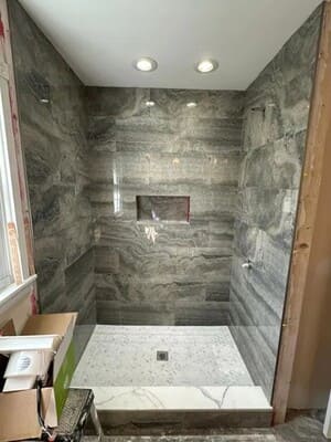 Plastering and skimcoating 