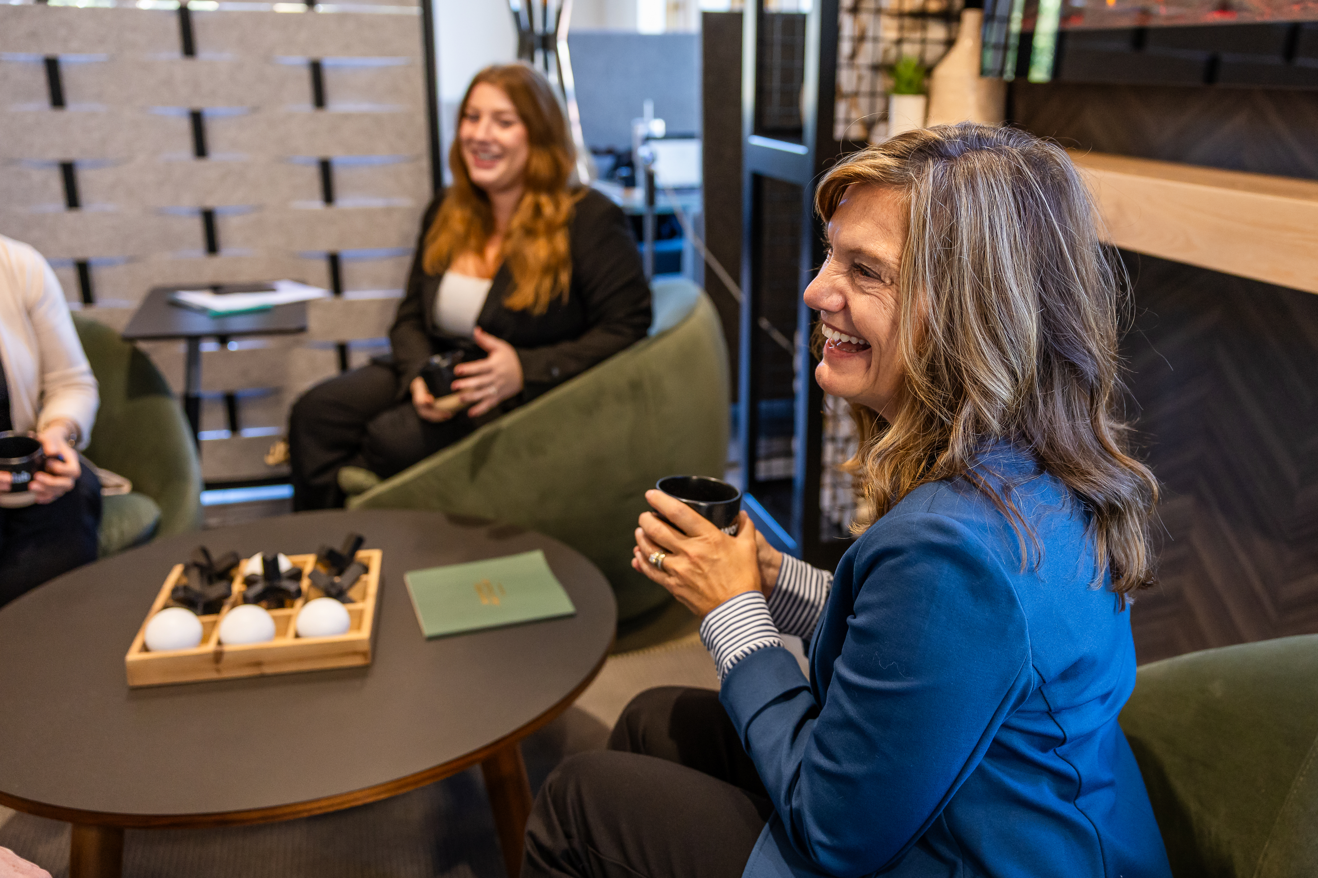 women entrepreneurs scaling a profitable service business with strategic business coaching and peer advisory support