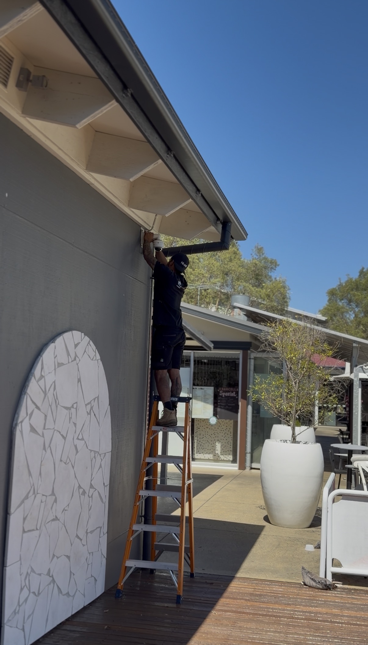 The Lake House Bar & Grill, Victoria Point, Brisbane QLD 4165 installation — image 3