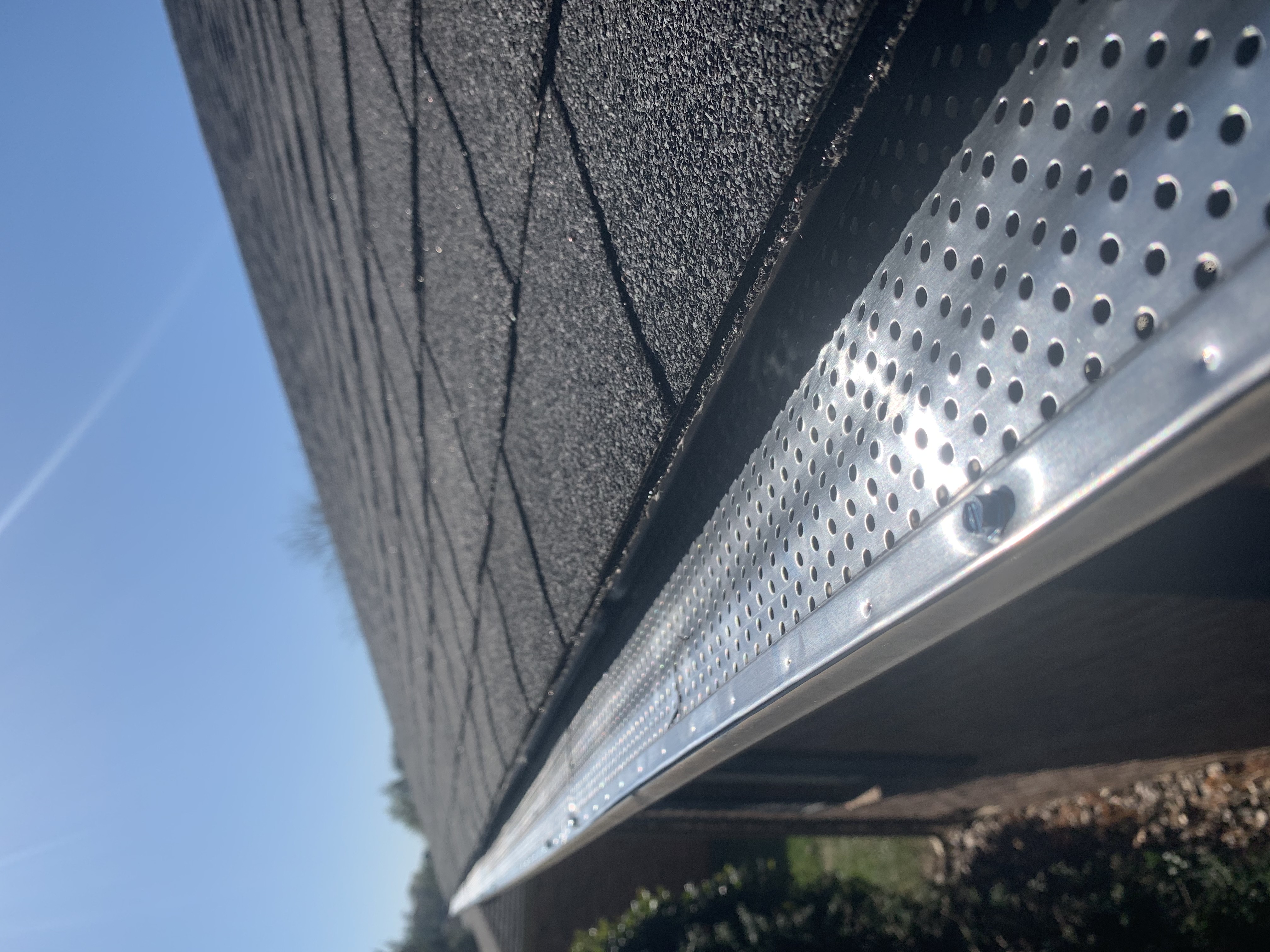 Seamless gutters