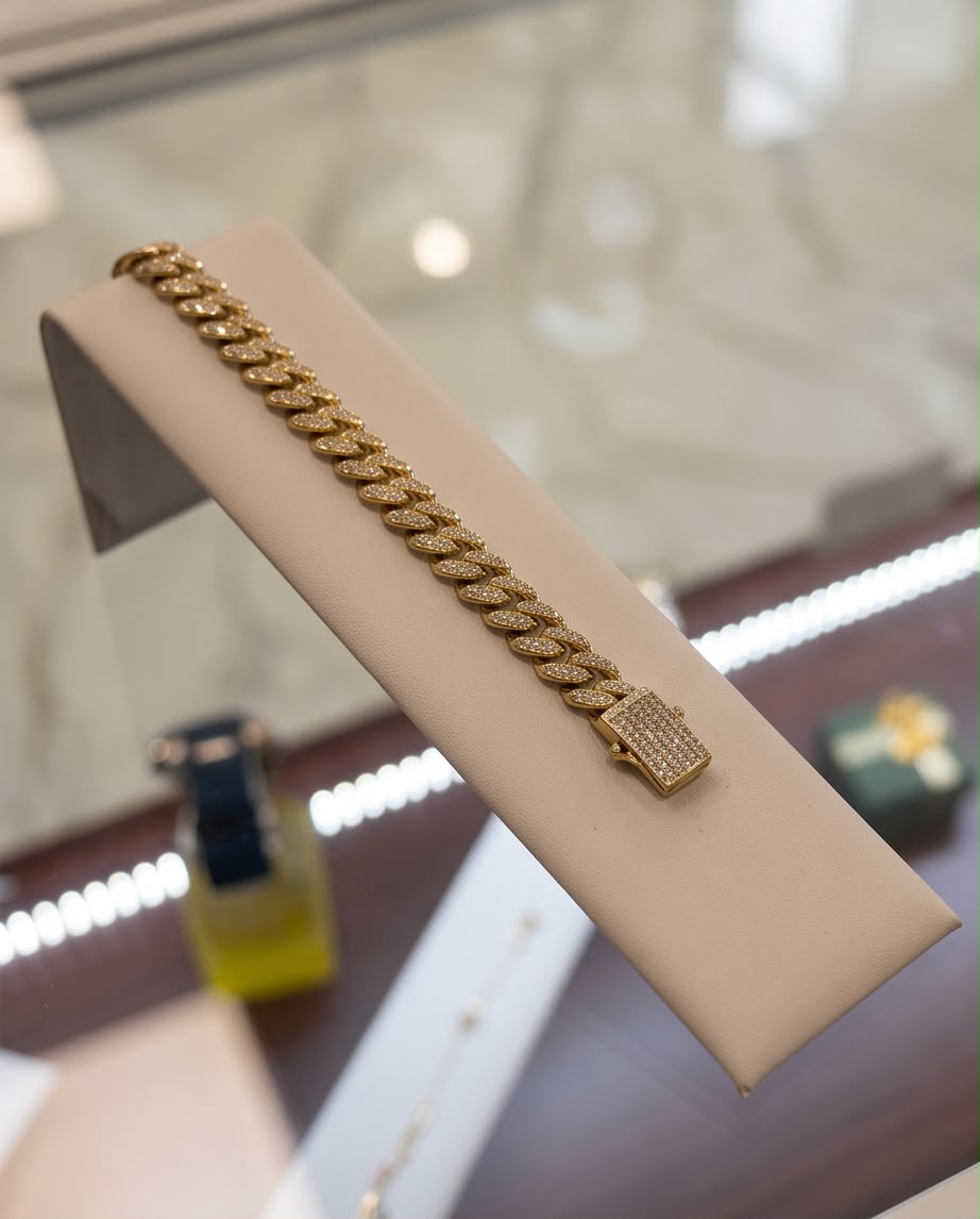 Fine gold bracelets