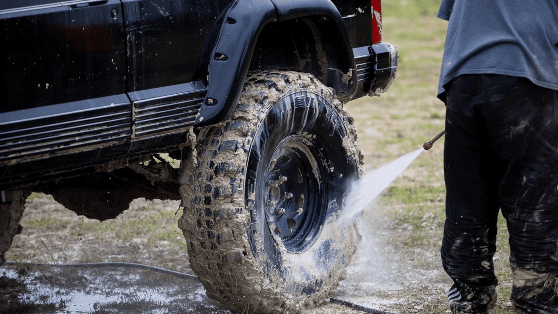 Heavy Equipment Washing