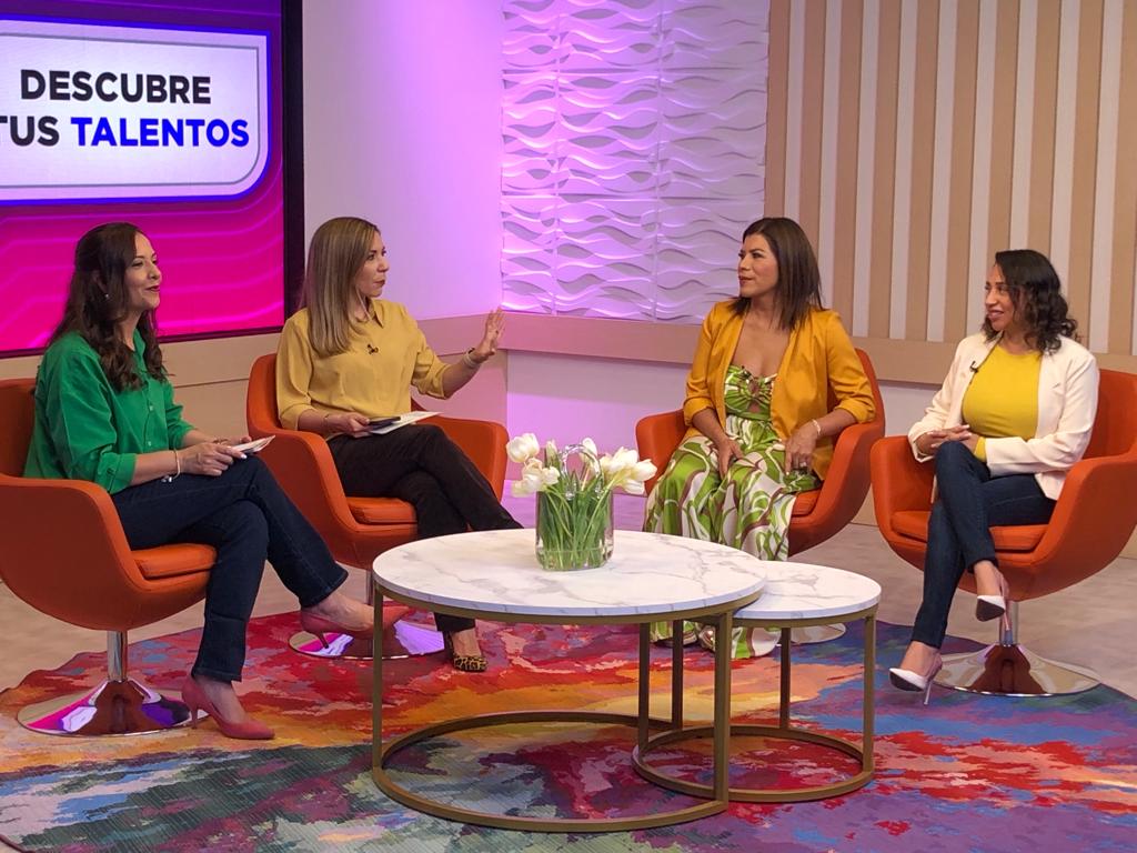 Nancy Damian en set de televisión en vivo