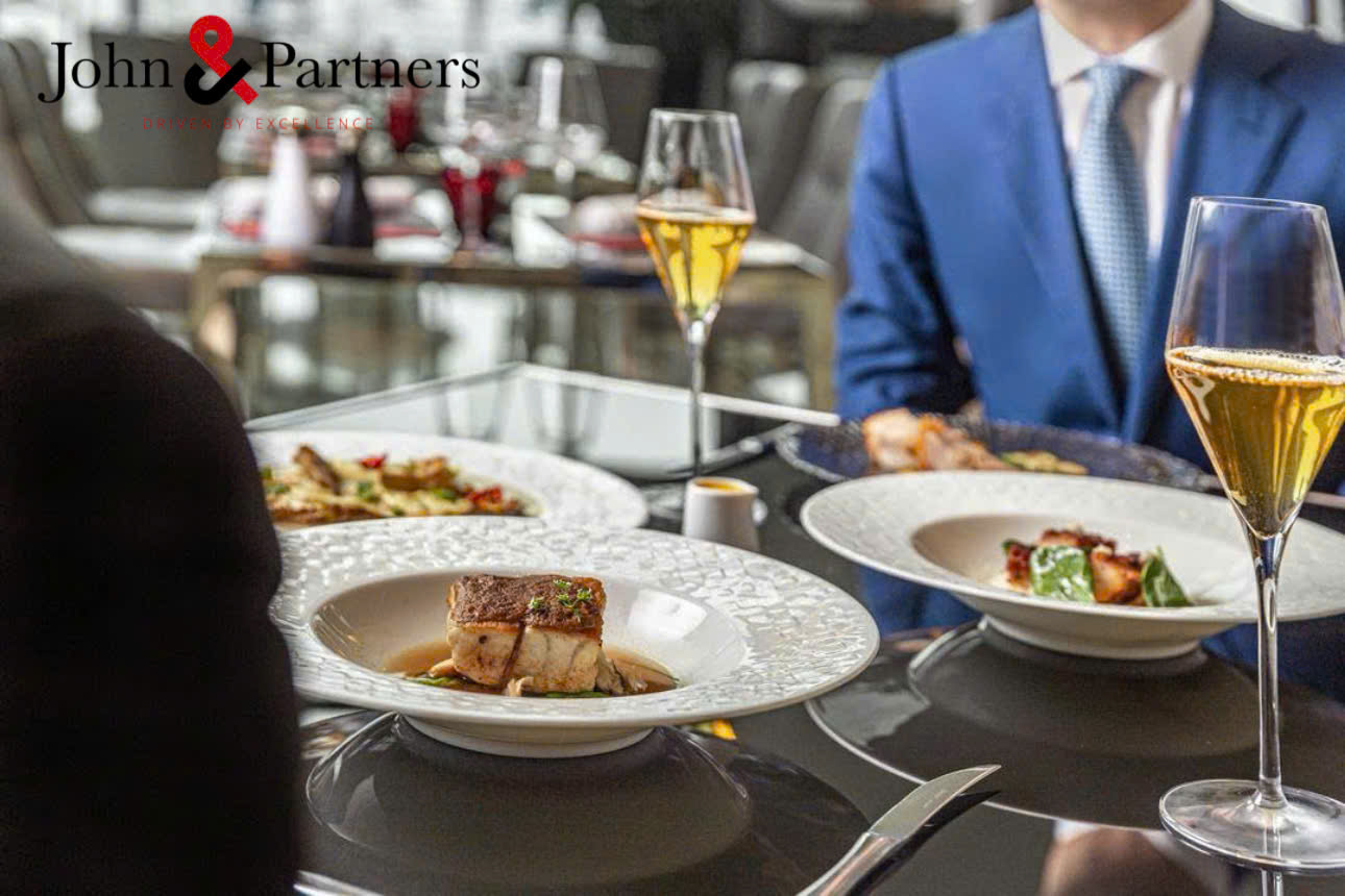 nghi thức bàn tiệc