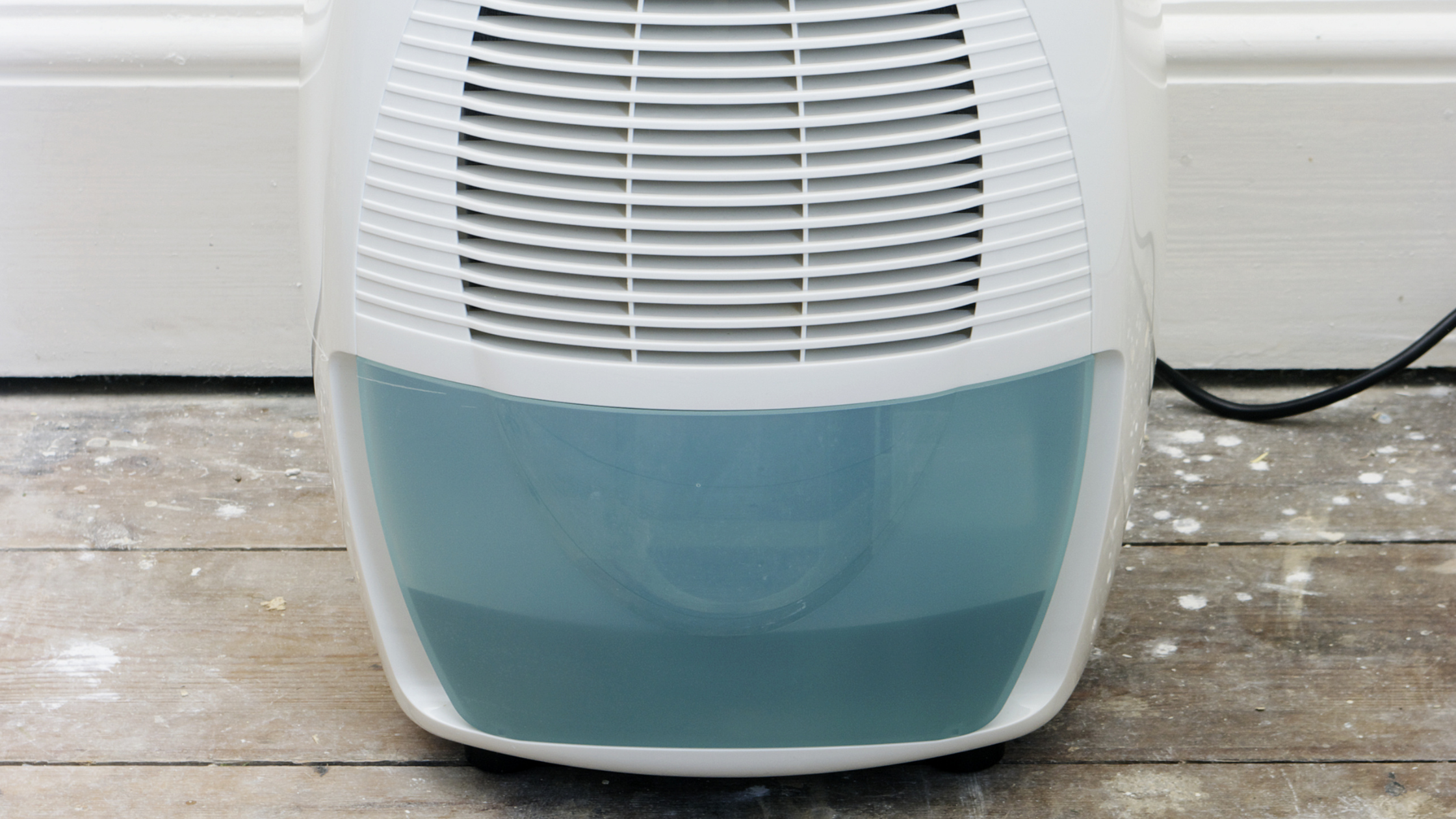 humidity control to reduce mold growth indoors