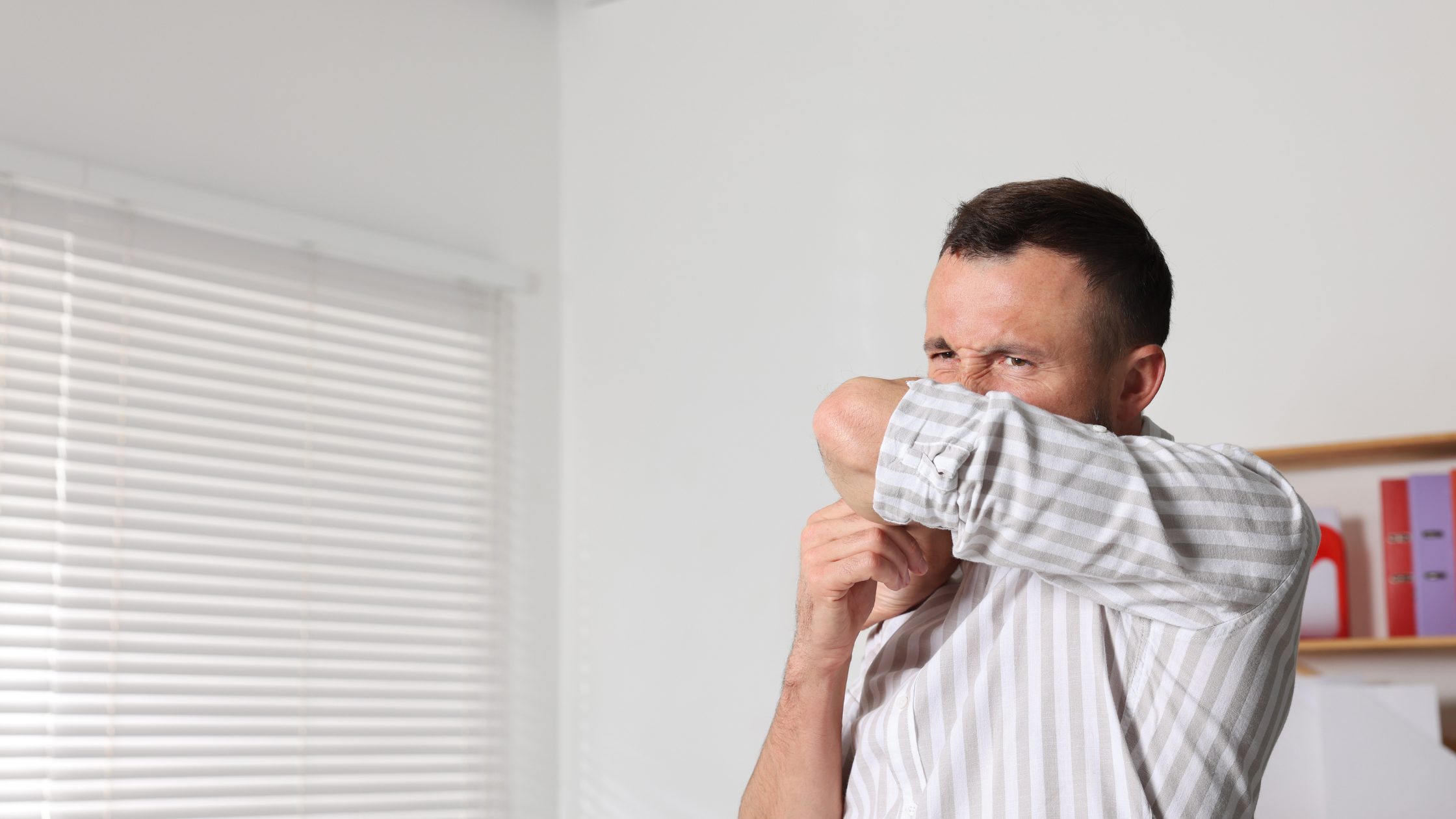 how to detect black mold on walls and ceilings