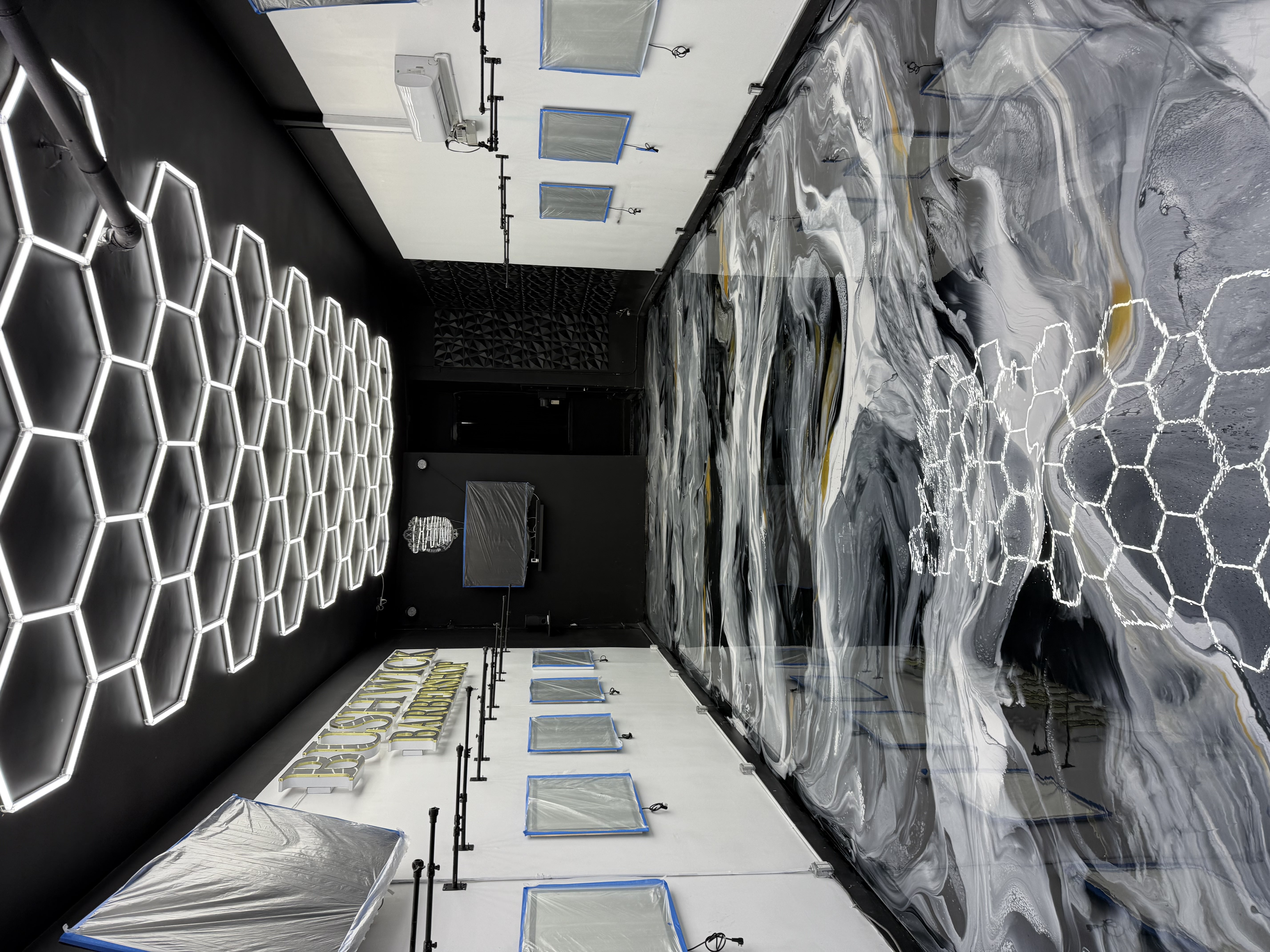 Flake epoxy garage floor