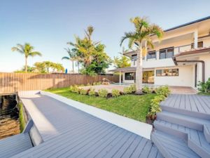 {{ custom_values.service_3 }} in {{custom_values.area_1})