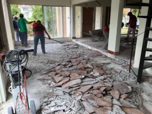 {{ custom_values.service_4 }} in {{custom_values.area_4})