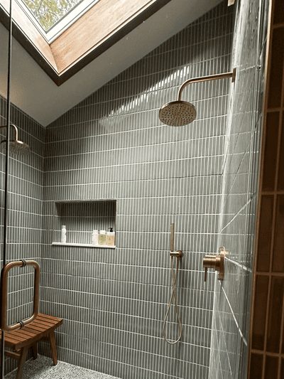 {{ custom_values.service_4 }} in {{custom_values.area_3})