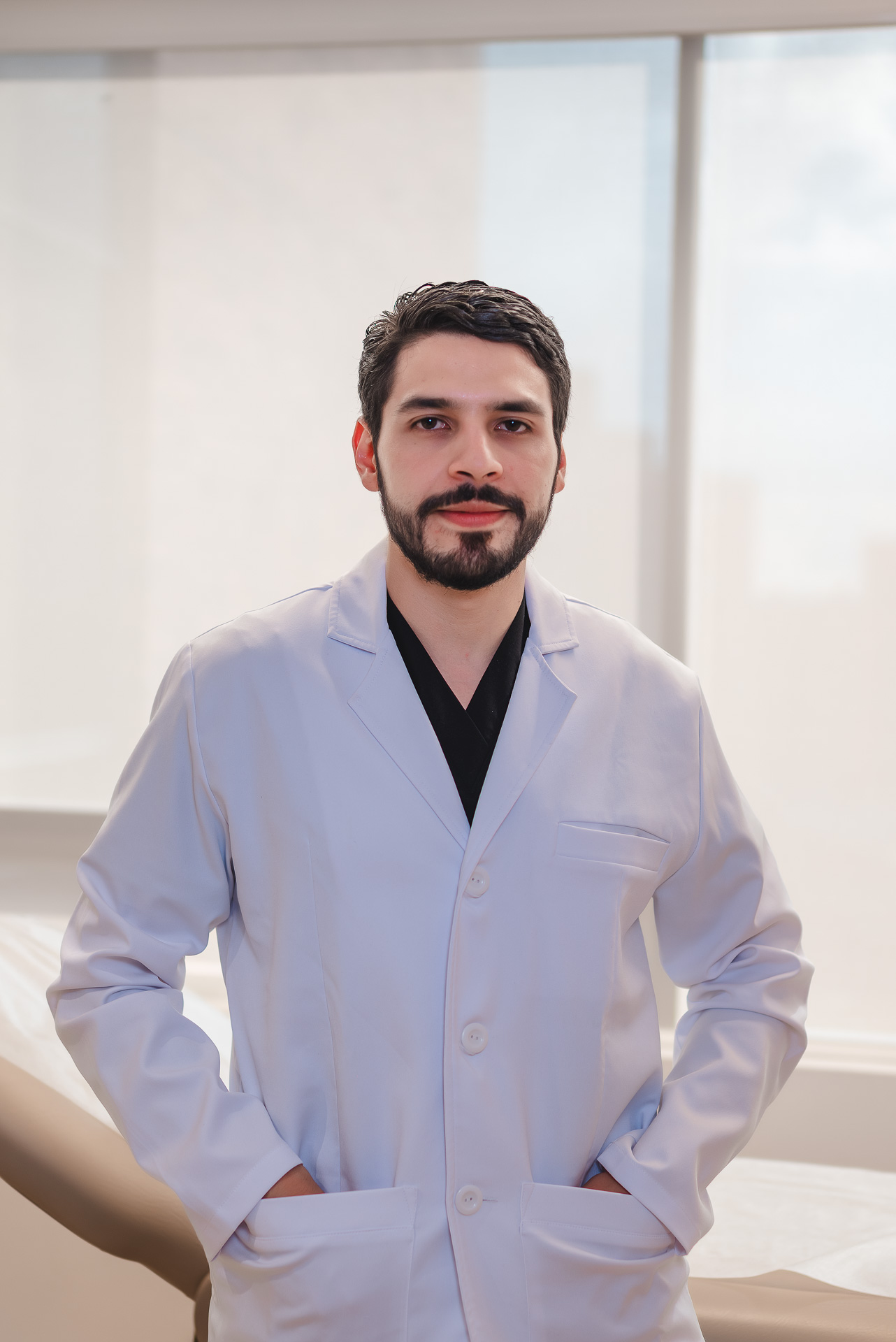 Dr. Sneider Torres