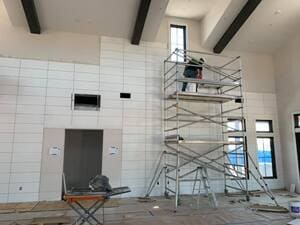 {{ custom_values.service_2 }} in {{custom_values.area_7})