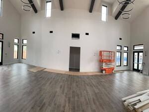 {{ custom_values.service_3 }} in {{custom_values.area_7})