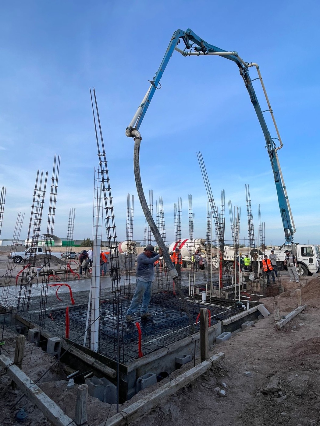 Colado de cimentación con acero armado, Marbella Residencial