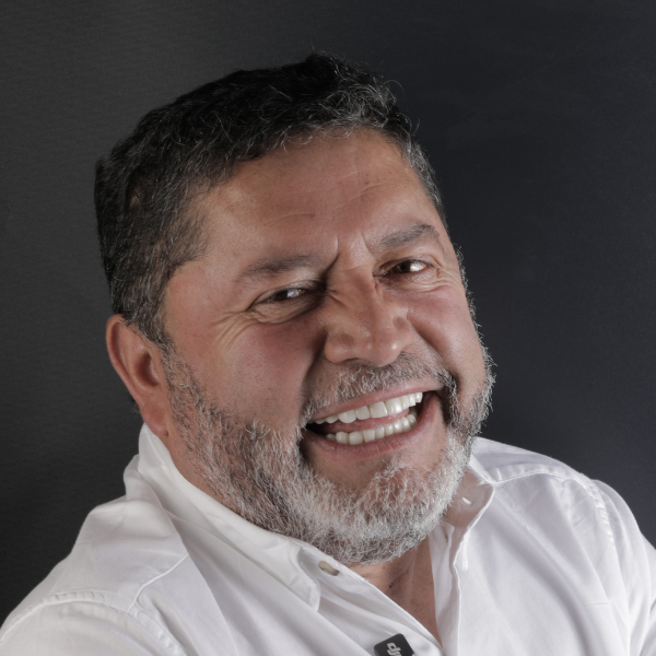 Luis T. — Después