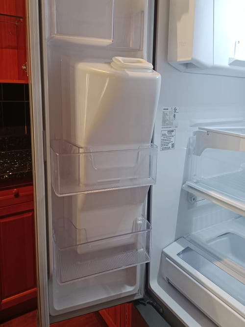 Refrigerator shelves and door after deep cleaning