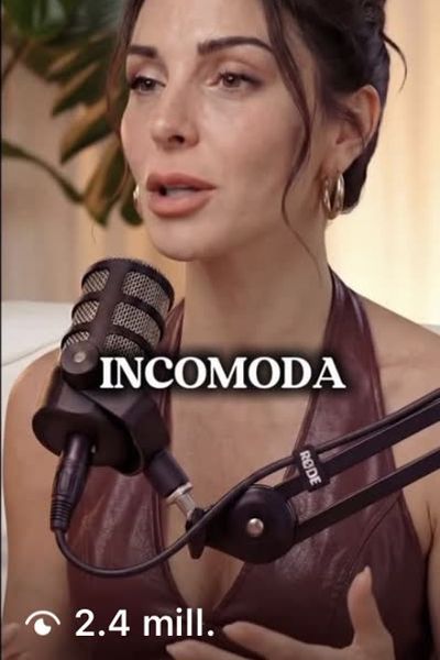 Reel de podcast en español con 2.4 millones de vistas