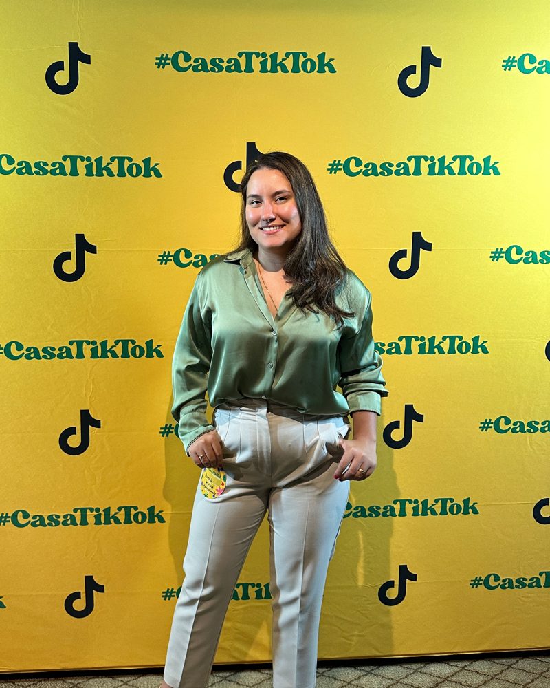 Yanelia Caballe en el photocall de #CasaTikTok