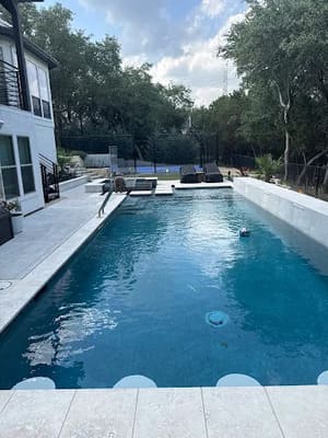 {{ custom_values.service_4 }} in {{custom_values.area_1})