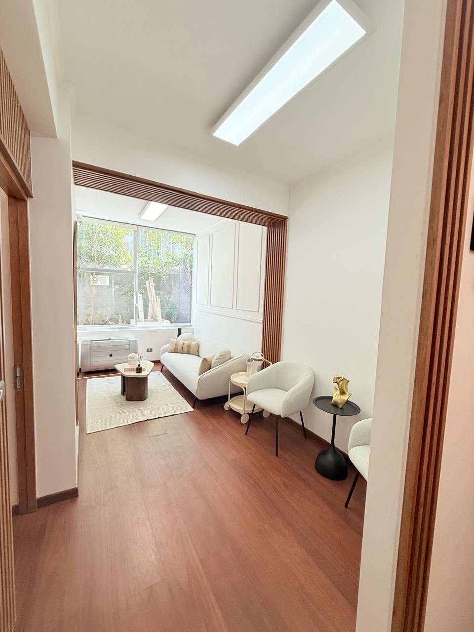 Sala de procedimientos de EMES Clinic