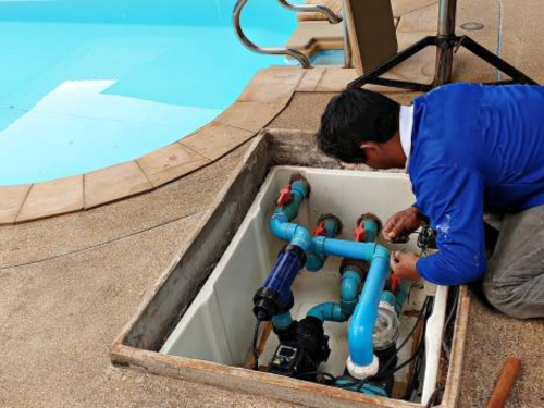 Gilroy, CA Seasonal Pool Services