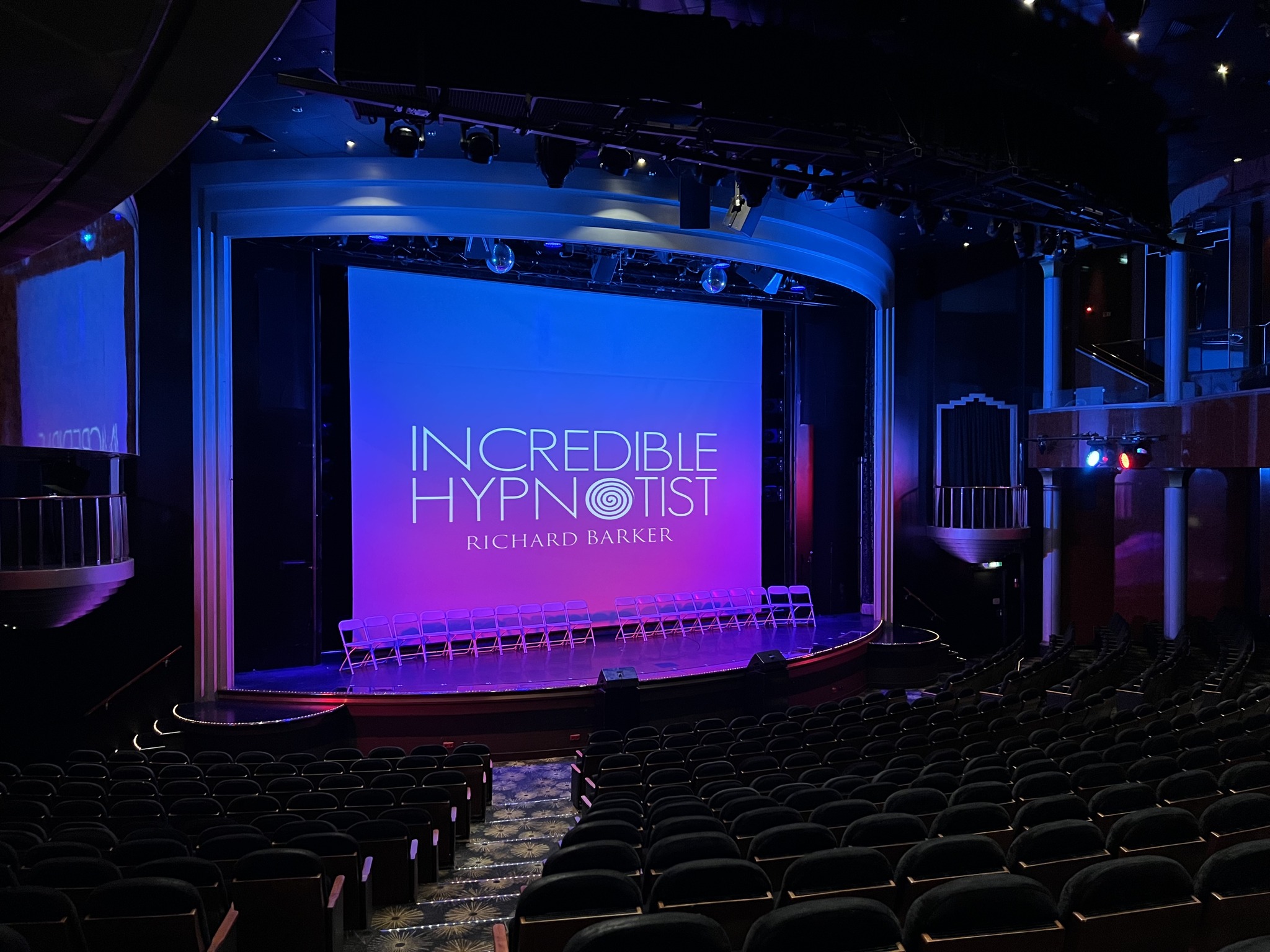 Richard Barker live audience performance