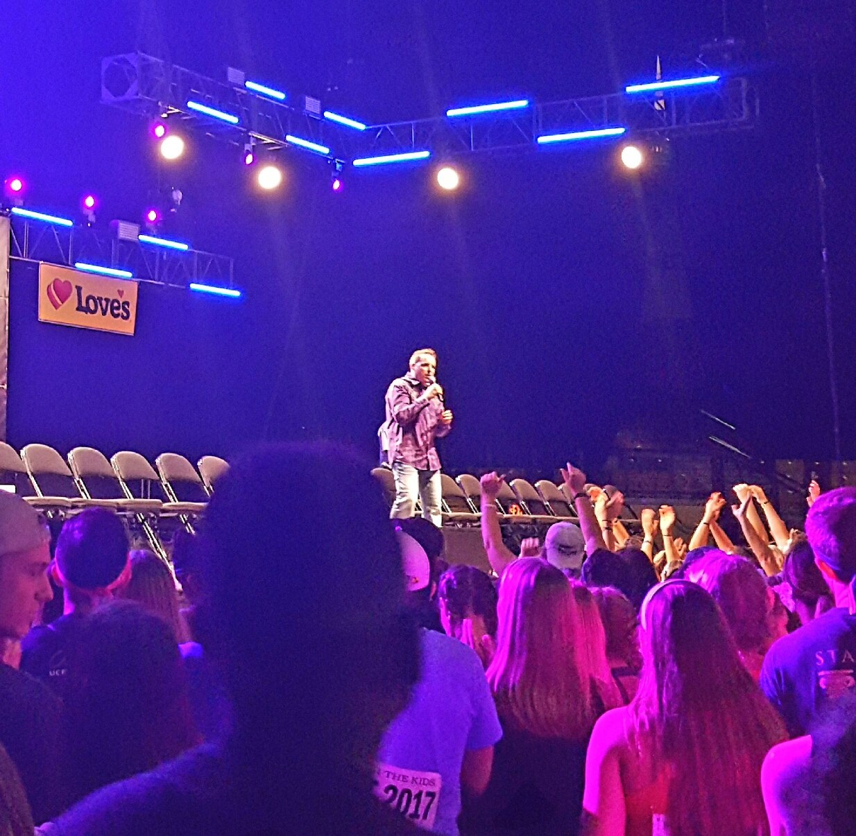 Live hypnosis entertainment